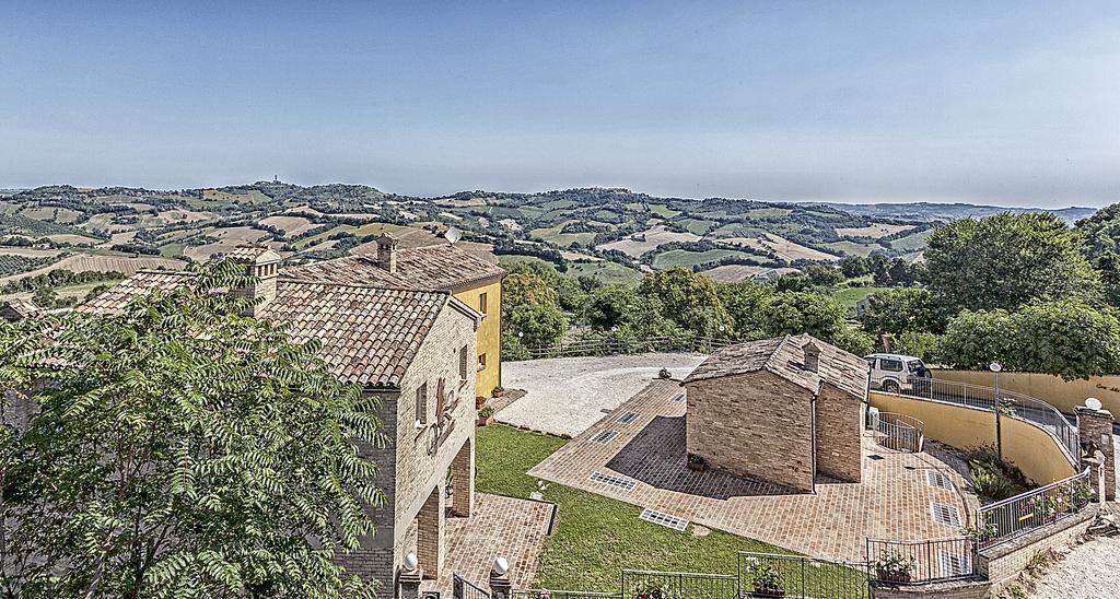 Отель Il Ristoro Del Viandante Offagna Экстерьер фото